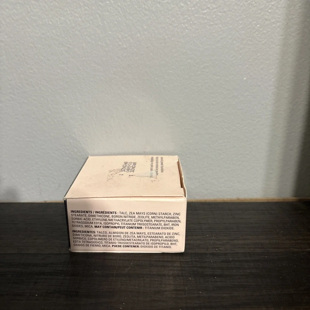 Mary Kay Mineral Powder Foundation Bronze 1 .28 Fl Oz